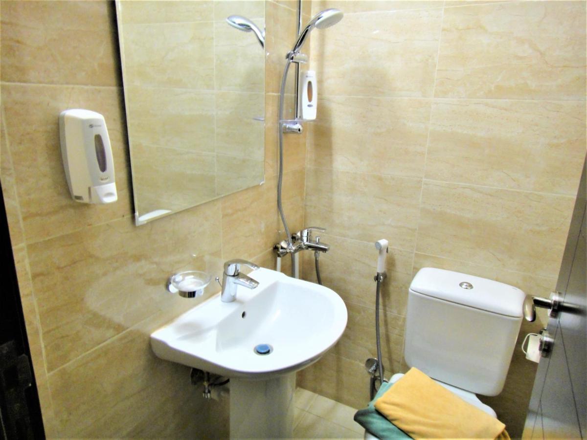 Abu Hail Star Residence - Home Stay Dubai Buitenkant foto