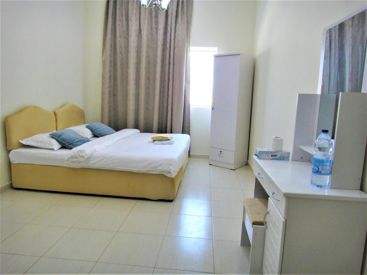 Abu Hail Star Residence - Home Stay Dubai Buitenkant foto