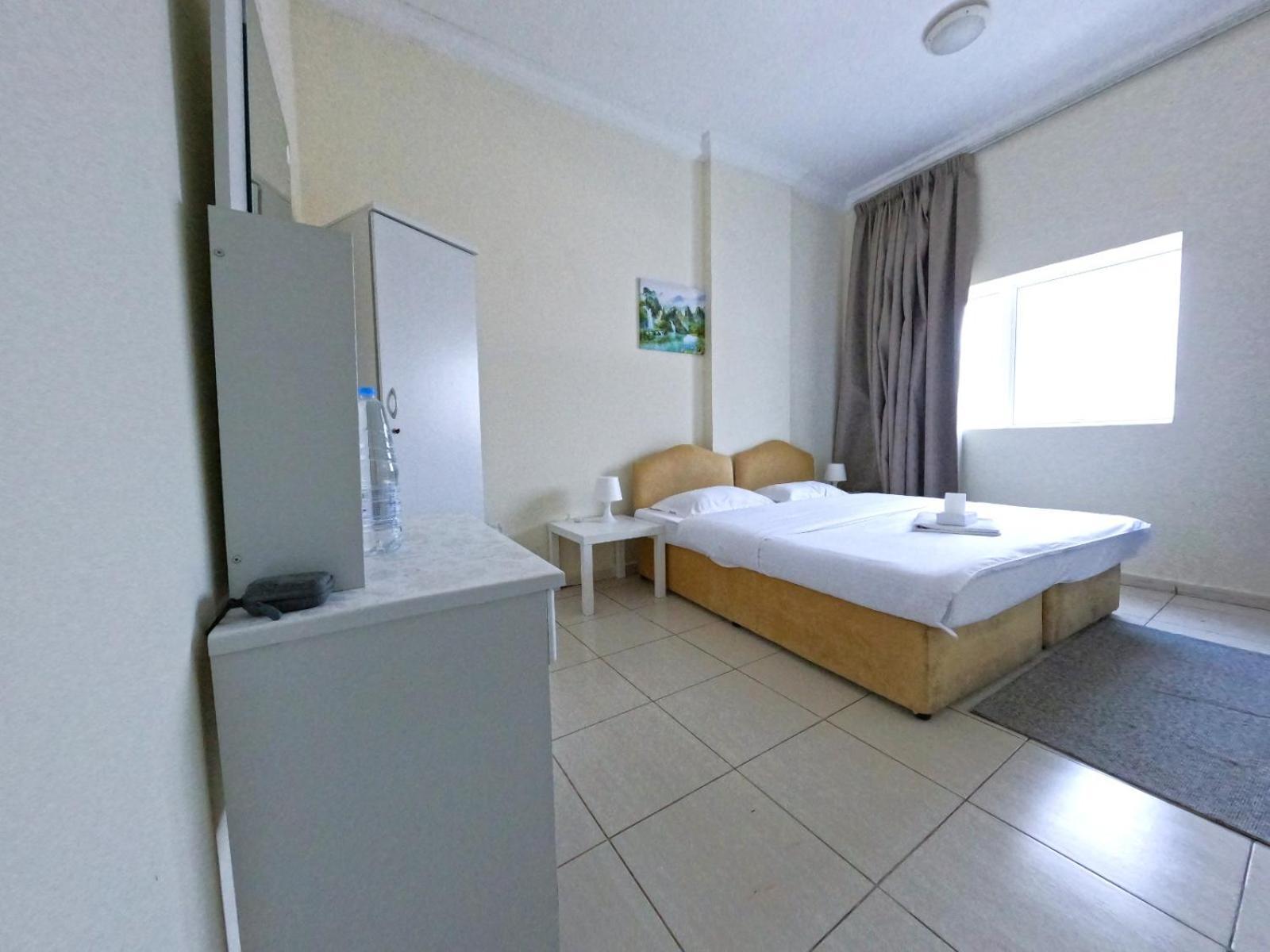 Abu Hail Star Residence - Home Stay Dubai Buitenkant foto